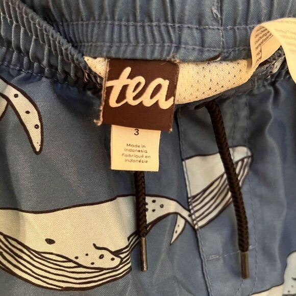 Tea Collection Knee-Length Humpback Whale Swim Trunks Shorts Blue Boys Size 3 - Picture 6 of 9